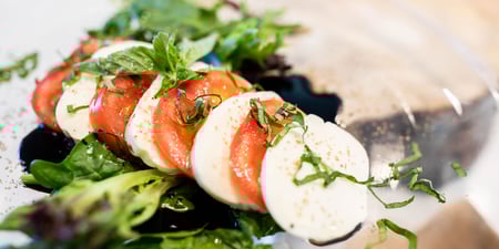 Redmond Smoked Salt Caprese Salad Recipe